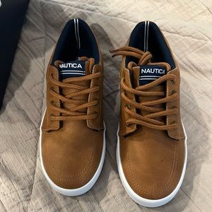 NWT Nautica Dress Oxford Boys Shoes 13